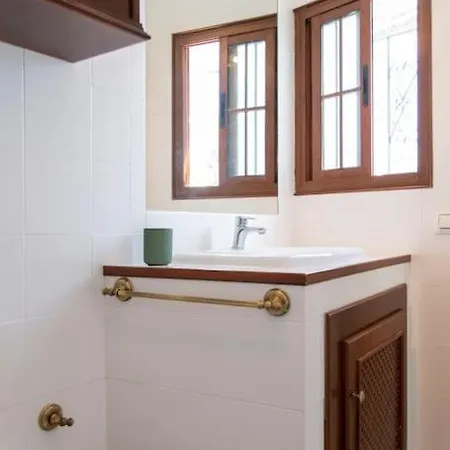 Mezquita Con Parking Gratuito Apartament *