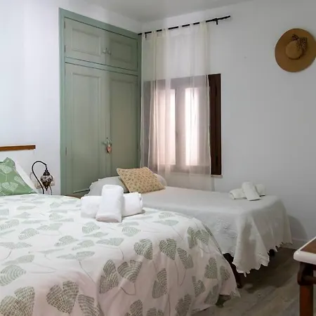 Mezquita Con Parking Gratuito コルドバ